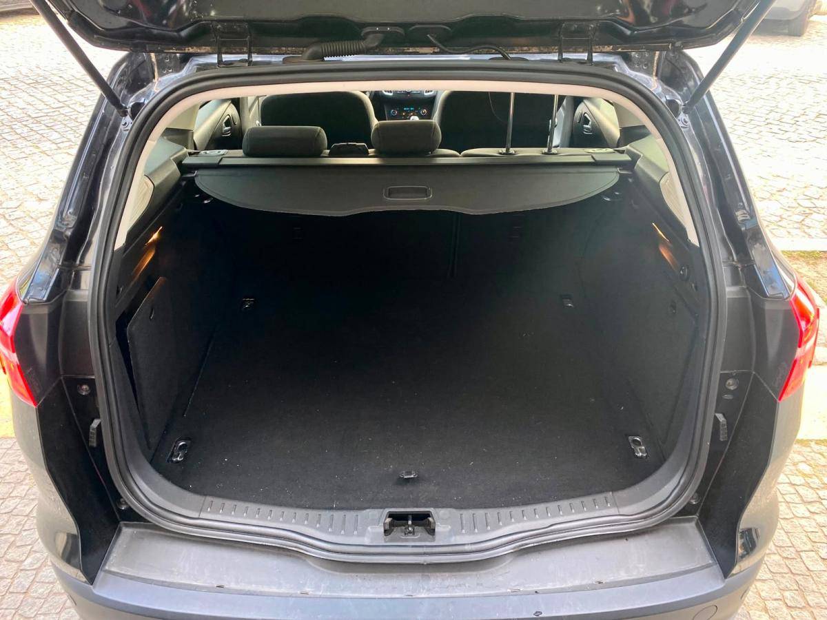 ford-focus-sw-2015-diesel-1499cc