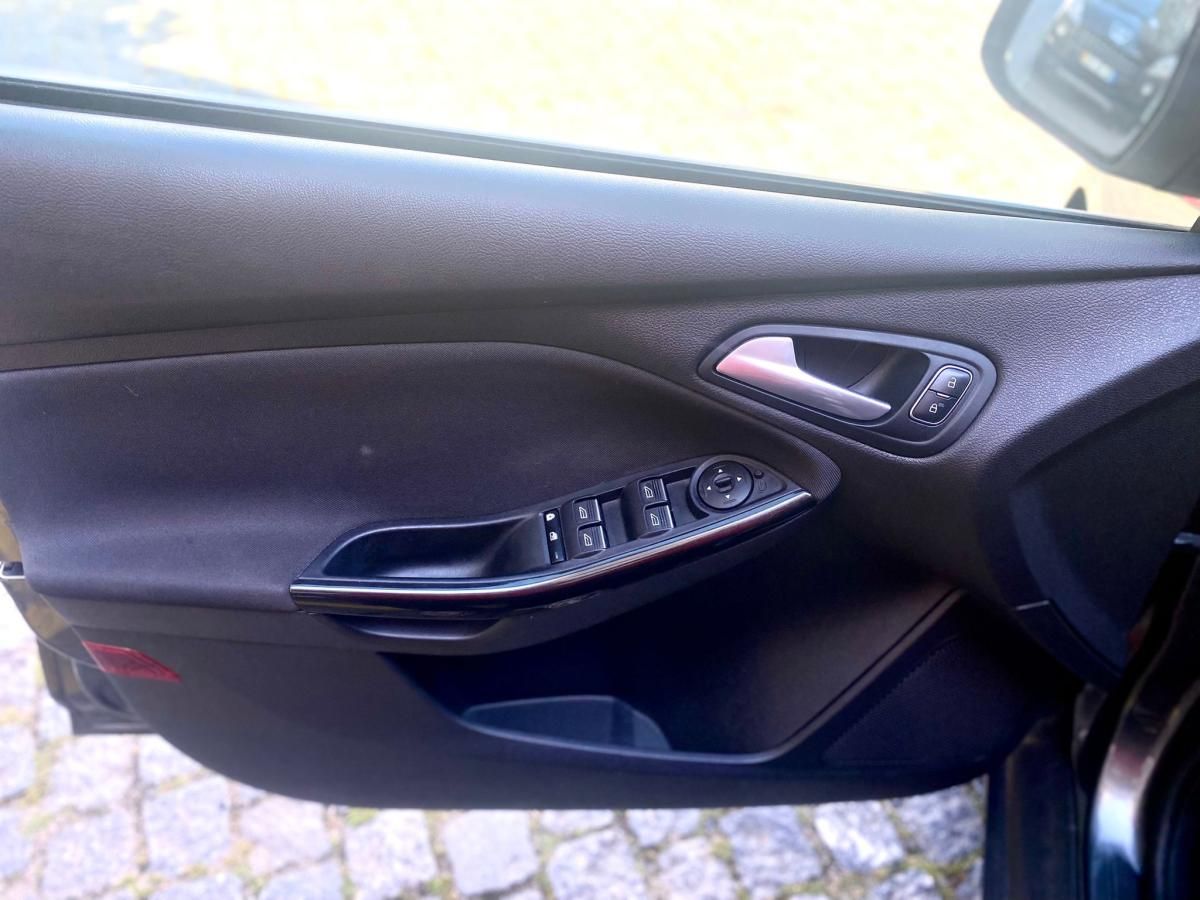 ford-focus-sw-2016-diesel-1499cc