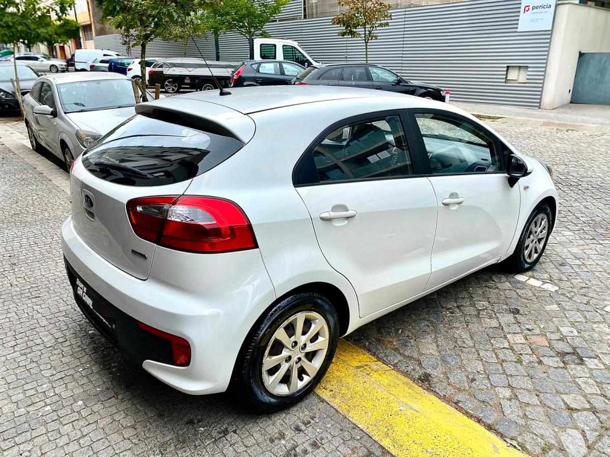 kia-rio-2015-diesel-1120cc