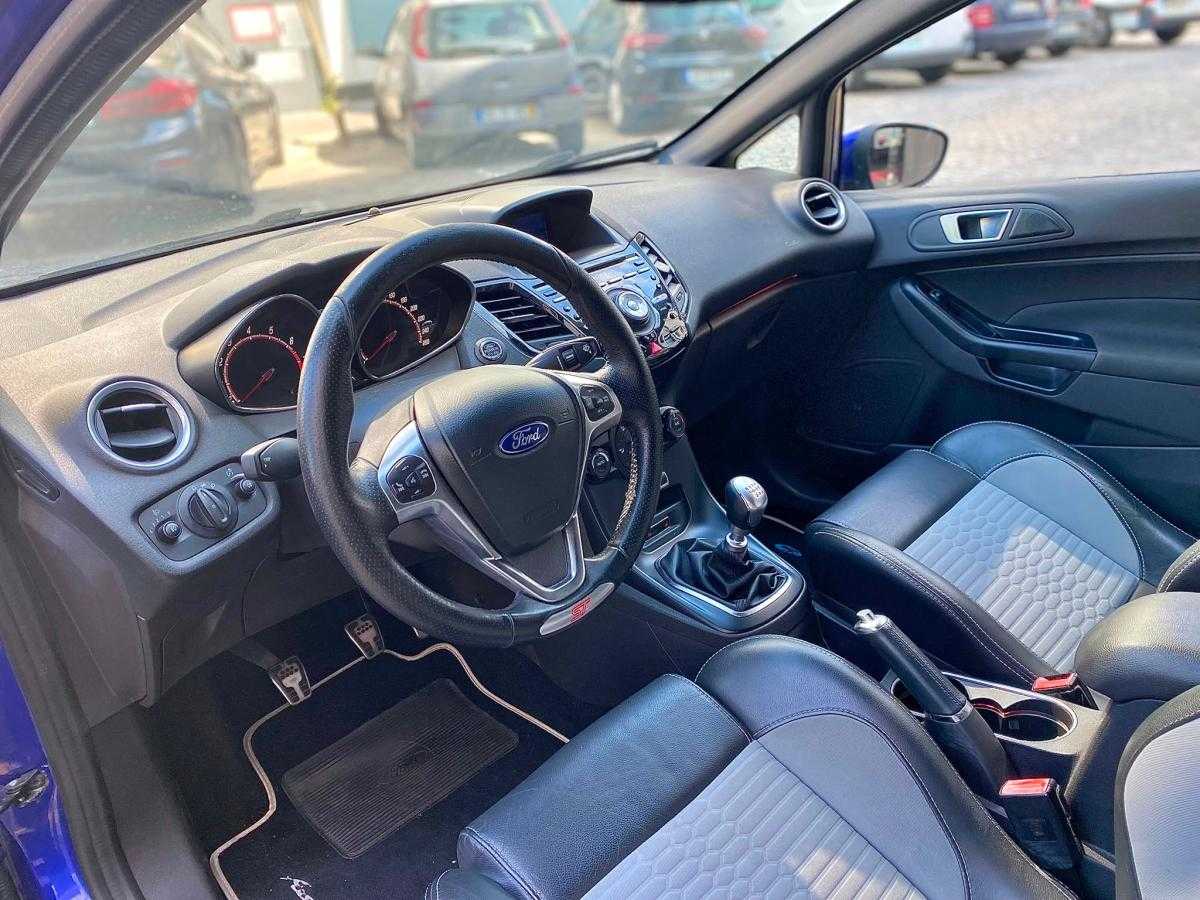 ford-fiesta-2015-gasolina-1596cc