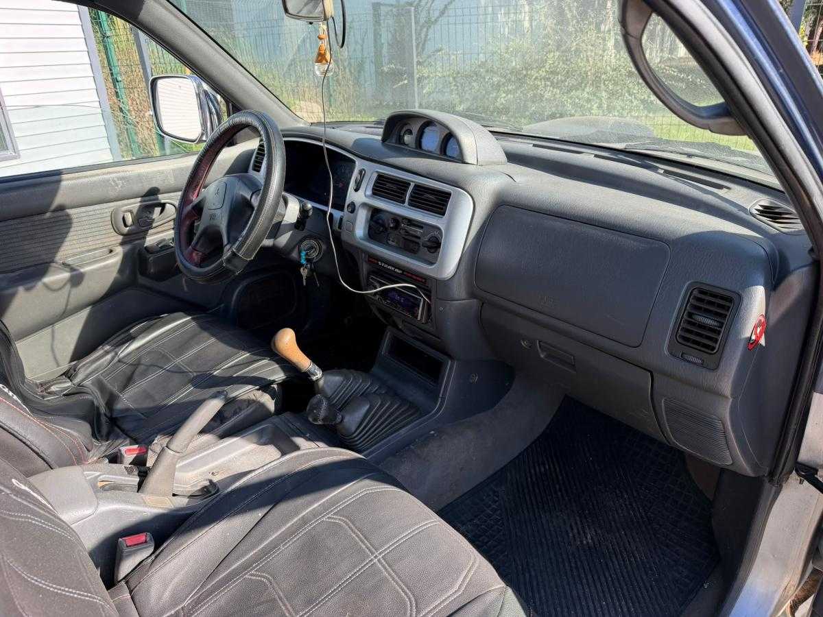mitsubishi-l200-2000-diesel-2477cc