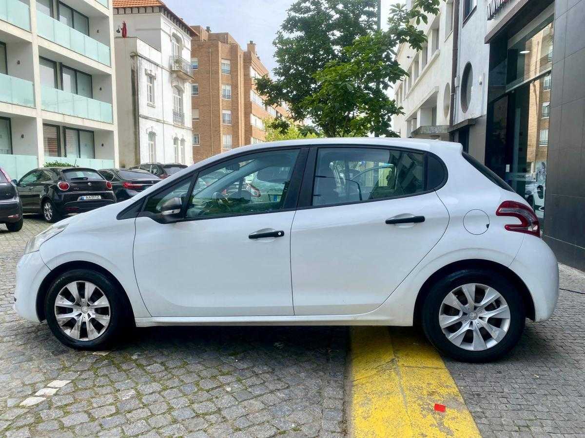 peugeot-208-2013-diesel-1398cc