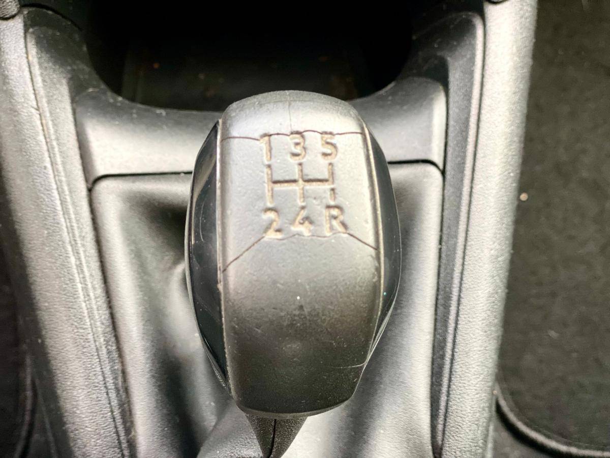 peugeot-208-2013-diesel-1398cc