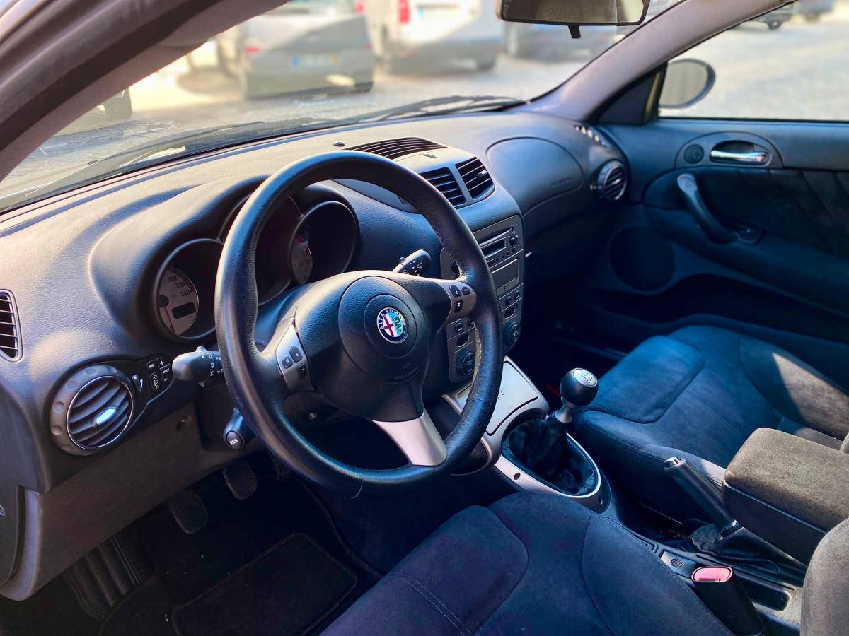 alfa-romeo-gt-2004-diesel-1910cc