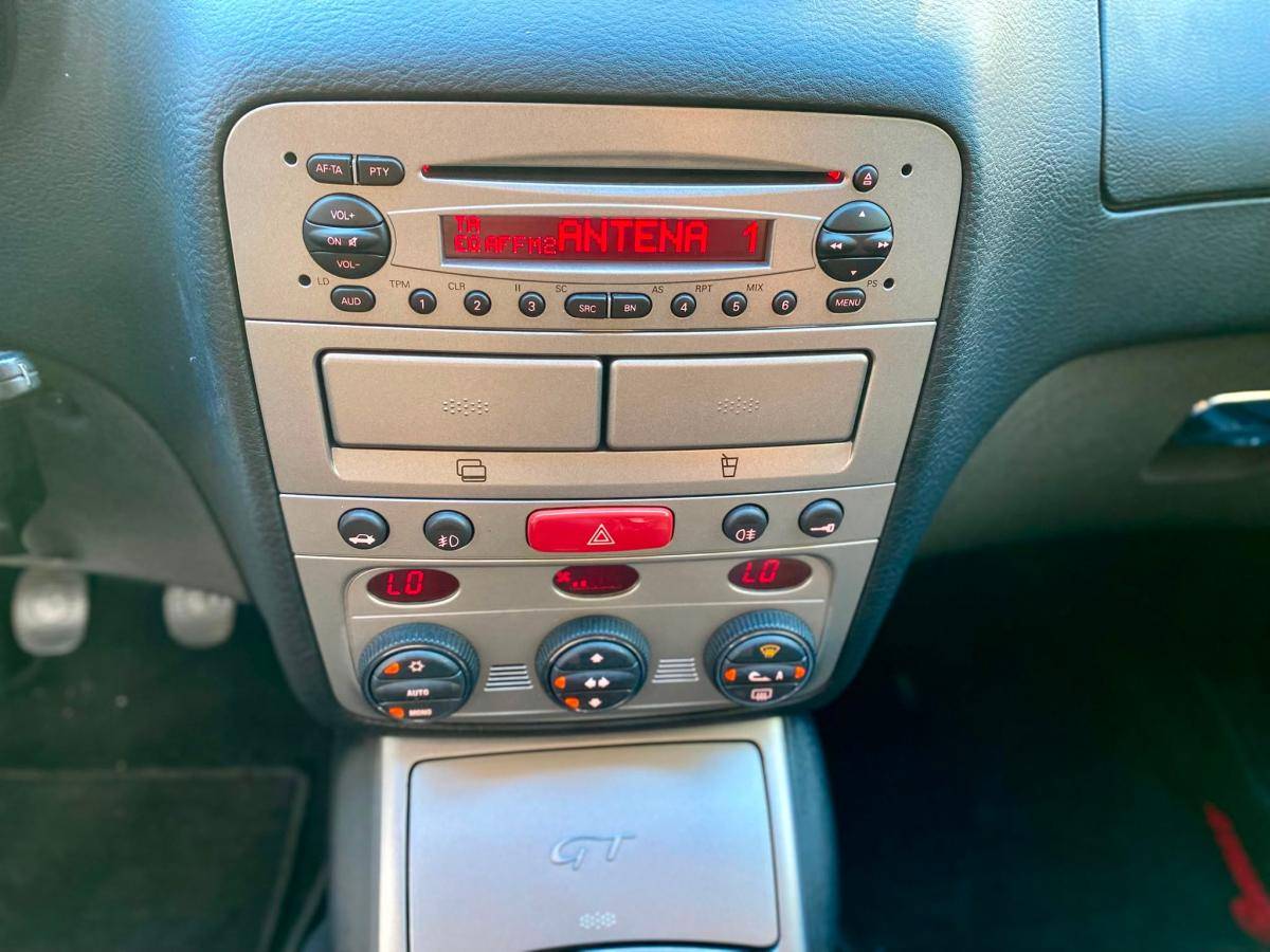 alfa-romeo-gt-2004-diesel-1910cc