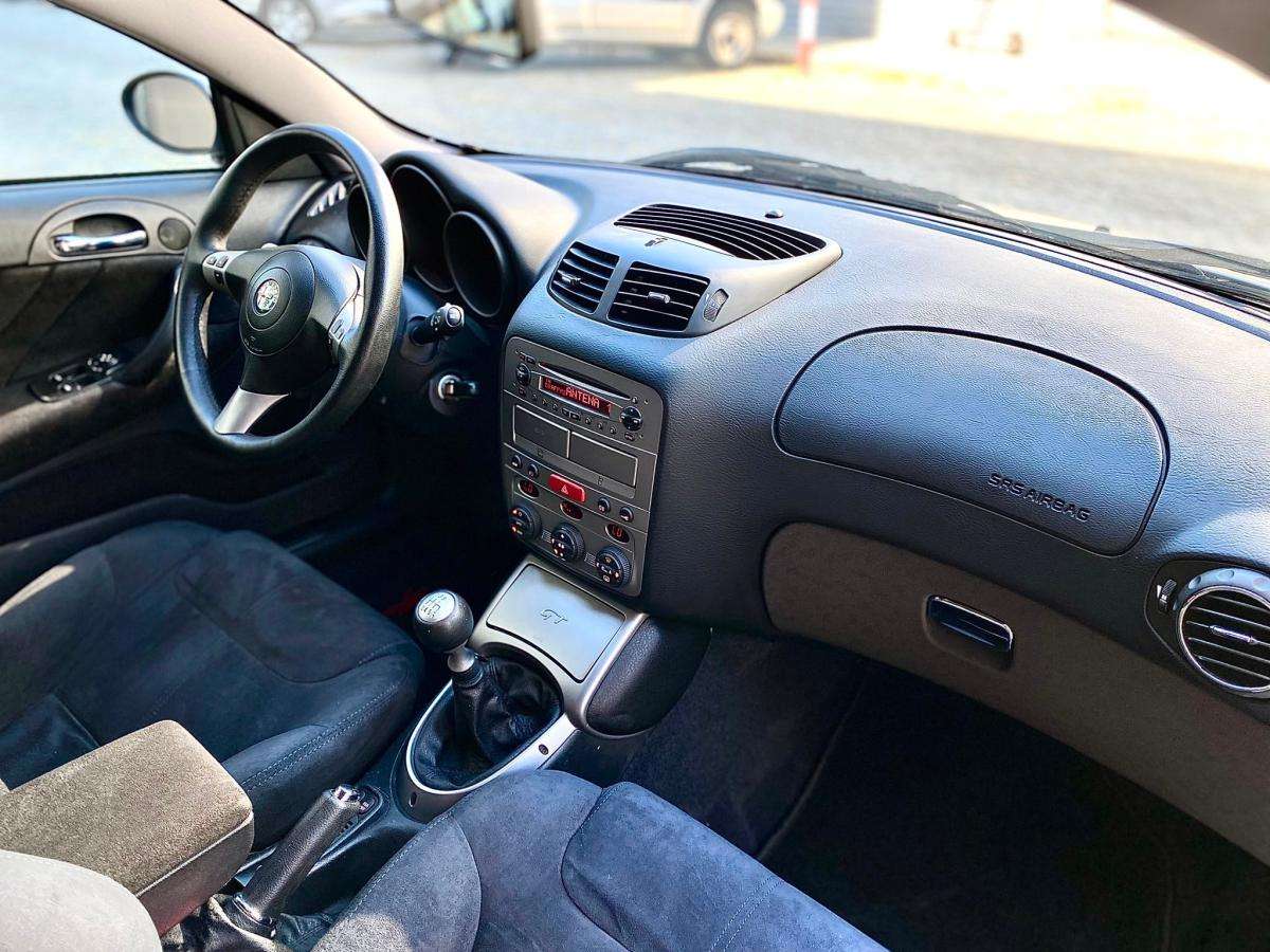 alfa-romeo-gt-2004-diesel-1910cc