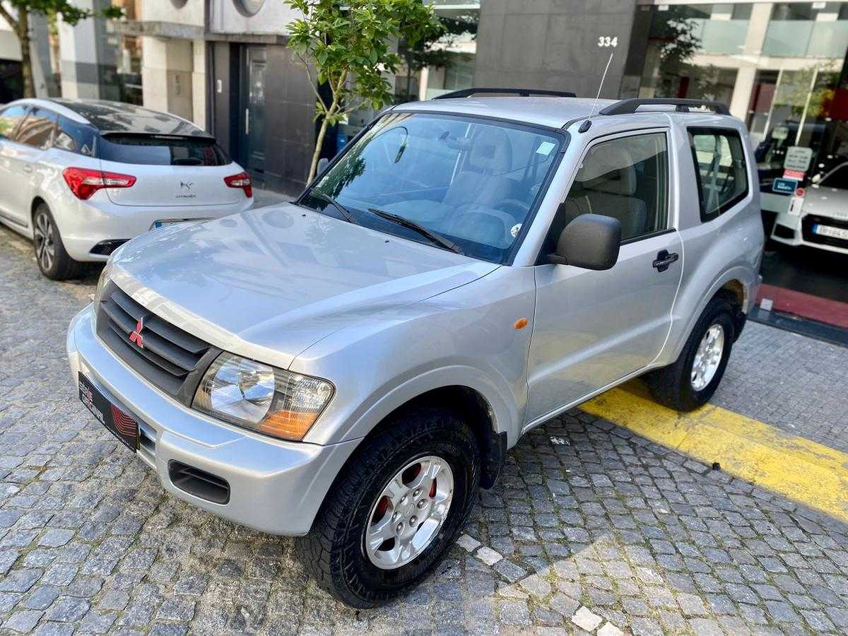 mitsubishi-pajero-2000-diesel-2477cc