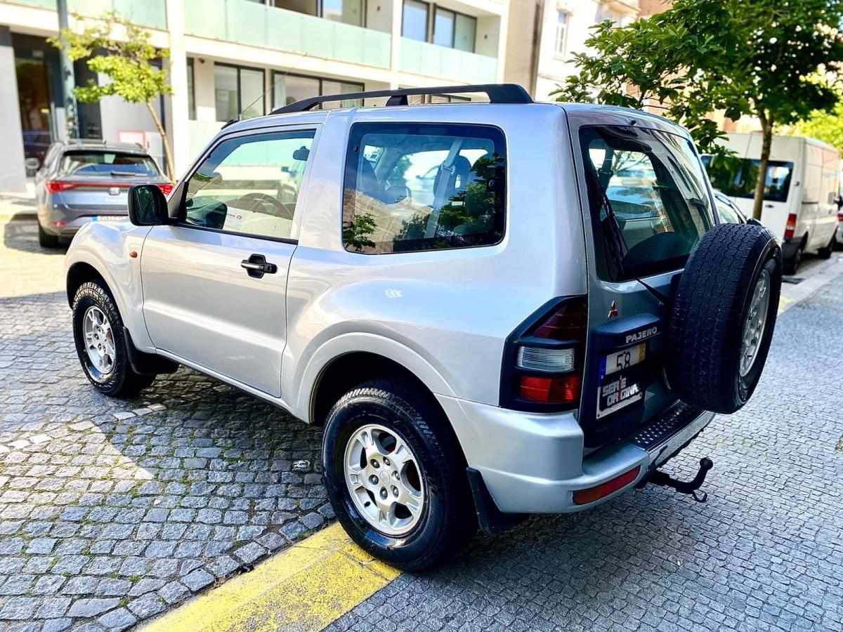mitsubishi-pajero-2000-diesel-2477cc