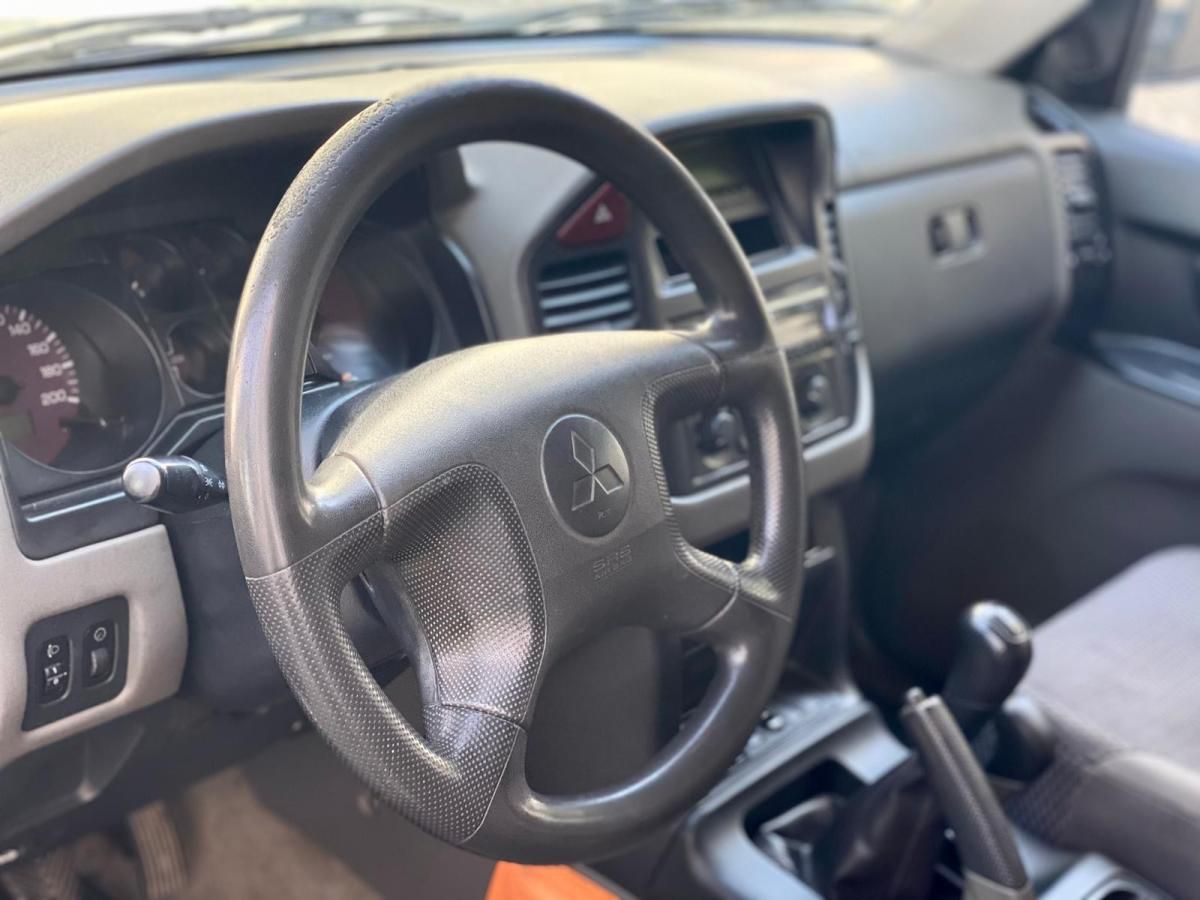mitsubishi-pajero-2000-diesel-2477cc