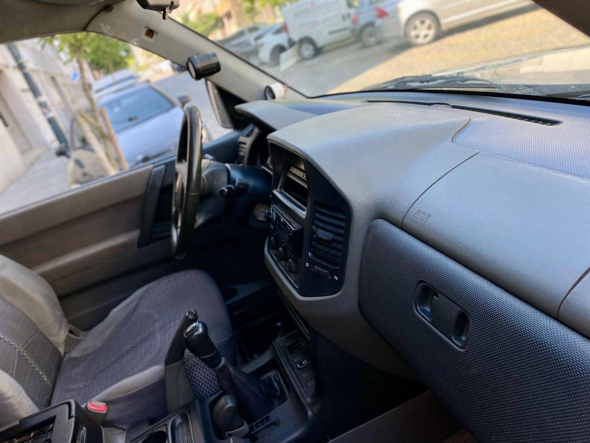 mitsubishi-pajero-2000-diesel-2477cc
