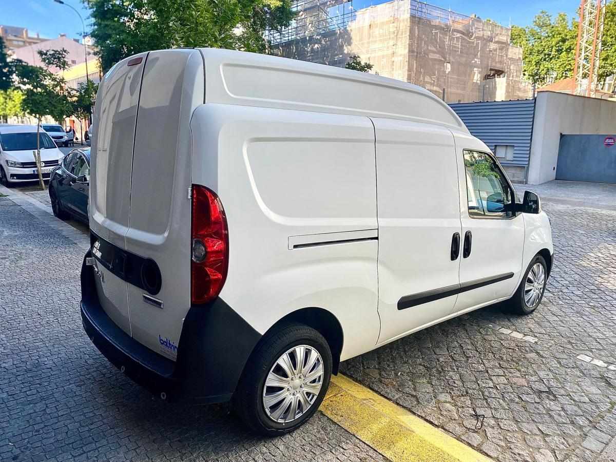 fiat-doblo-2020-diesel-1598cc