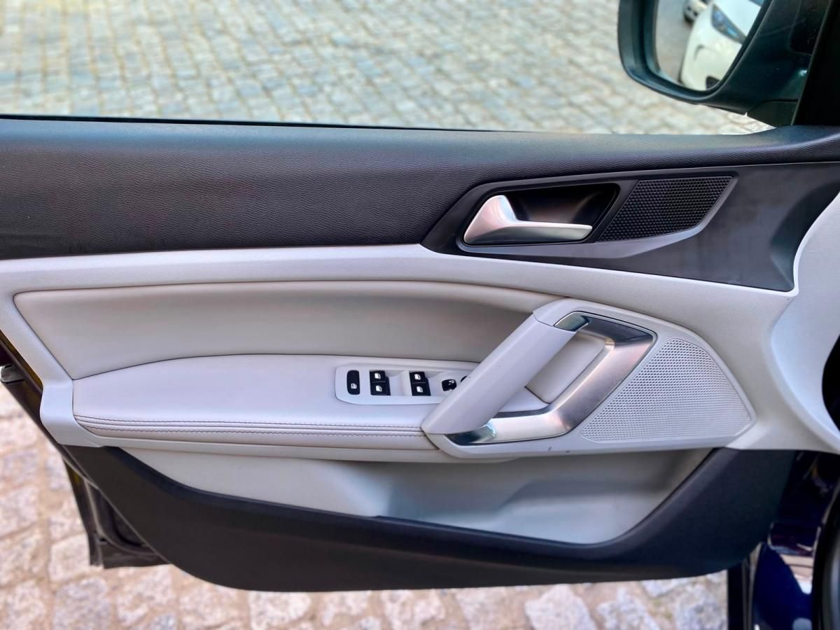 peugeot-308-sw-2015-diesel-1997cc