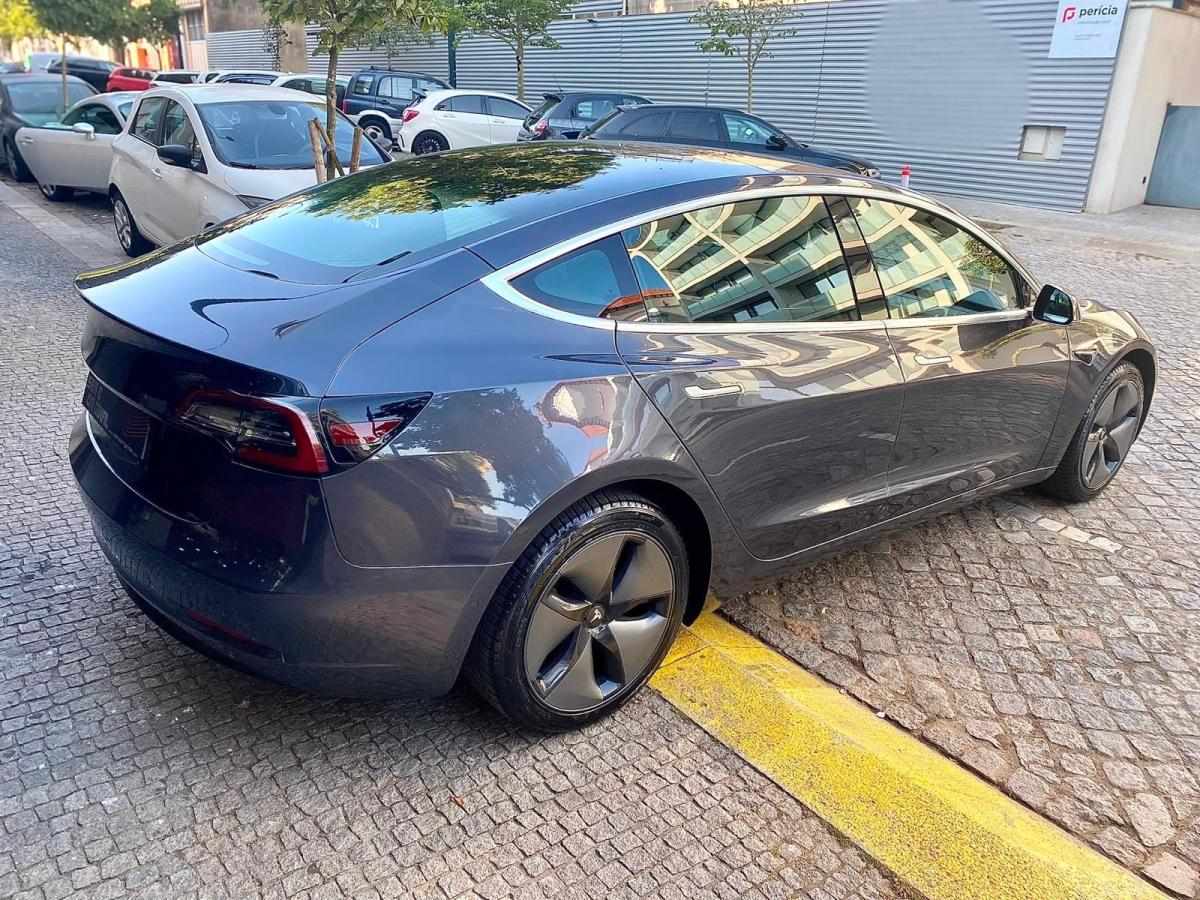 tesla-model-3-2019-eletrico-500cc