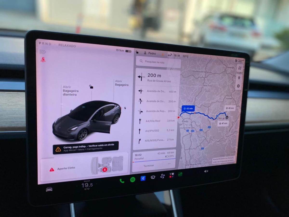 tesla-model-3-2019-eletrico-500cc