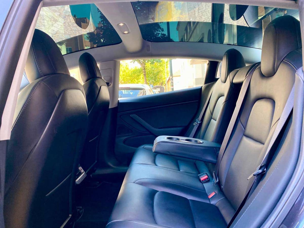 tesla-model-3-2019-eletrico-500cc