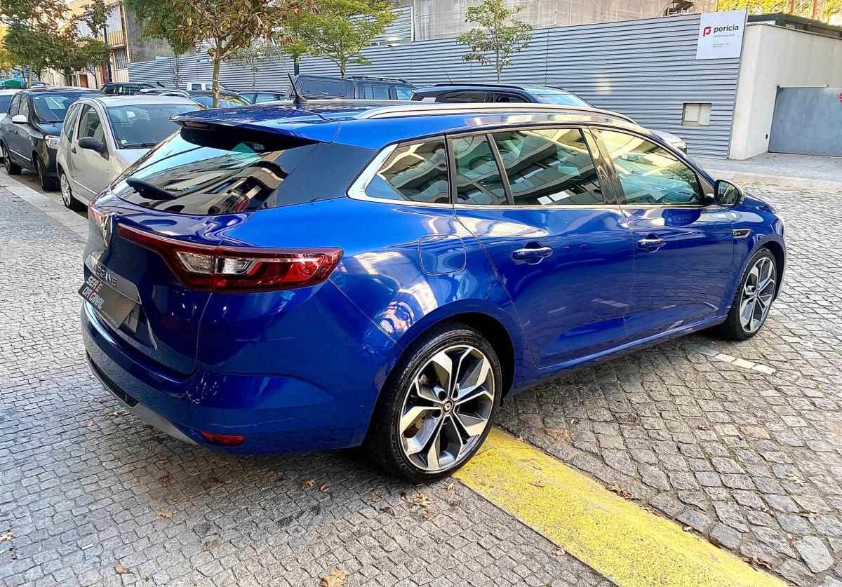renault-megane-sport-tourer-2016-diesel-1598cc