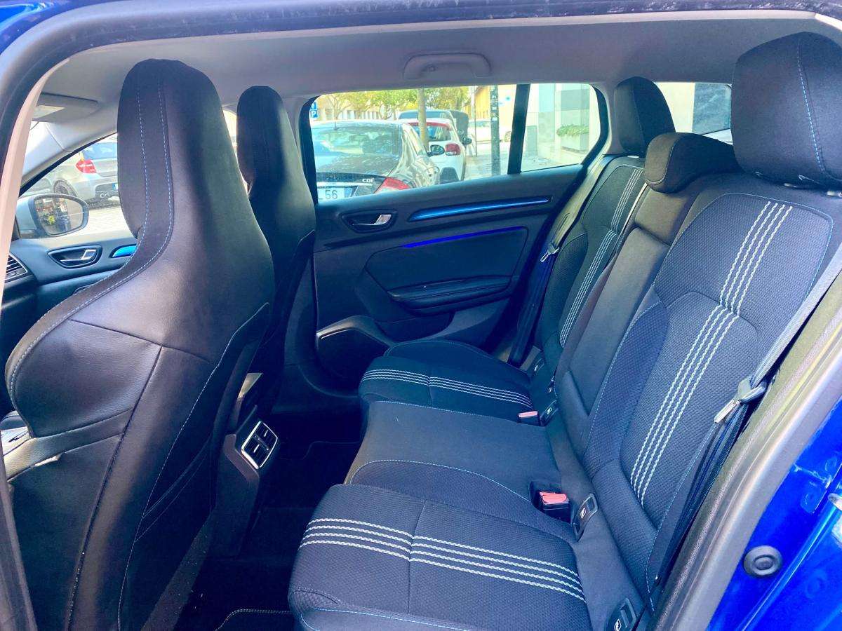 renault-megane-sport-tourer-2016-diesel-1598cc