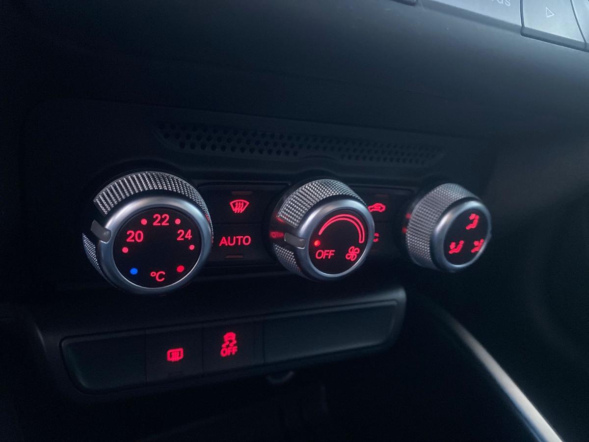 audi-a1-2014-diesel-1598cc