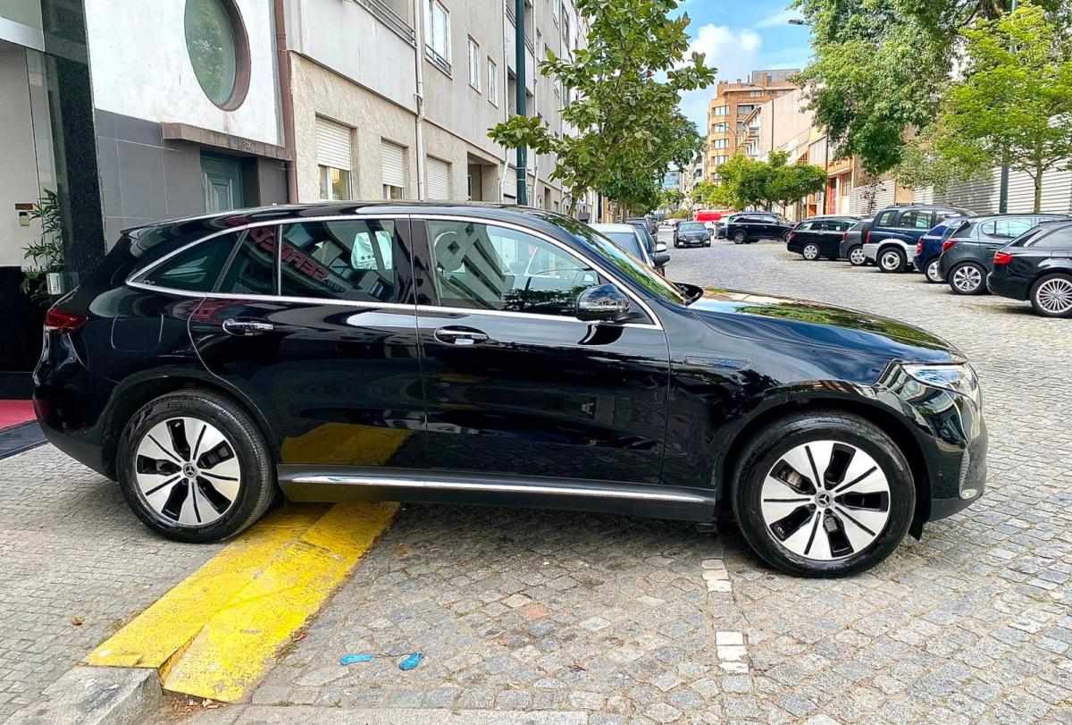 mercedes-benz-eqc-2021-eletrico-500cc