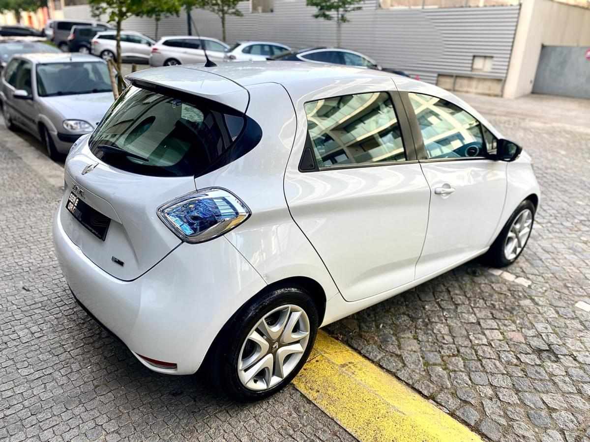 renault-zoe-2018-eletrico-500cc