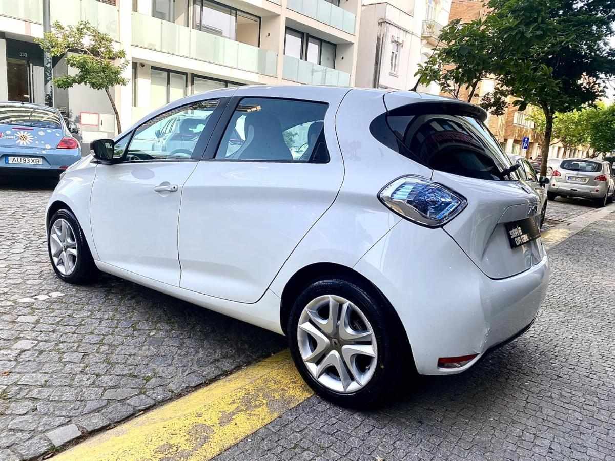 renault-zoe-2018-eletrico-500cc