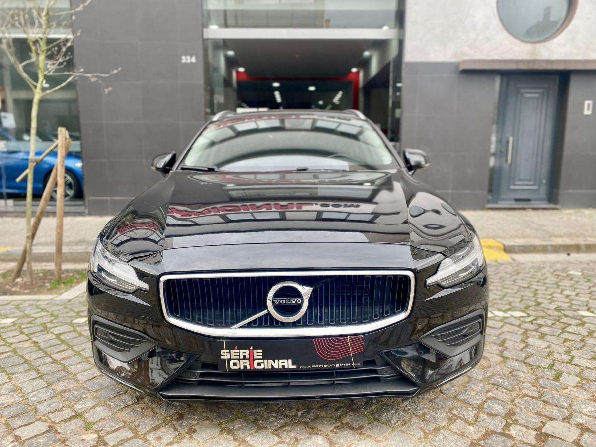 volvo-v60-2019-diesel-1969cc