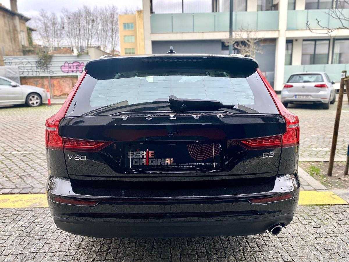 volvo-v60-2019-diesel-1969cc