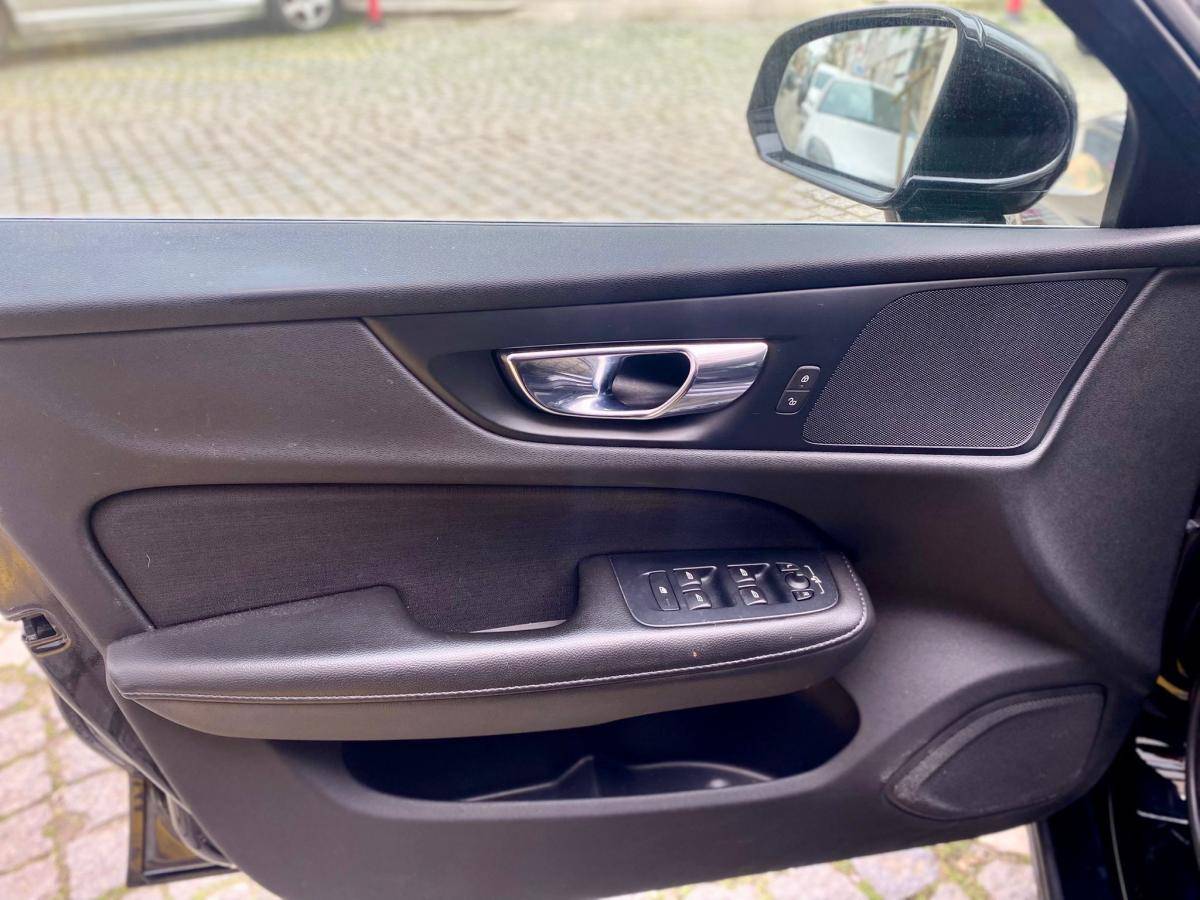 volvo-v60-2019-diesel-1969cc