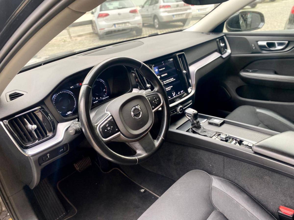 volvo-v60-2019-diesel-1969cc