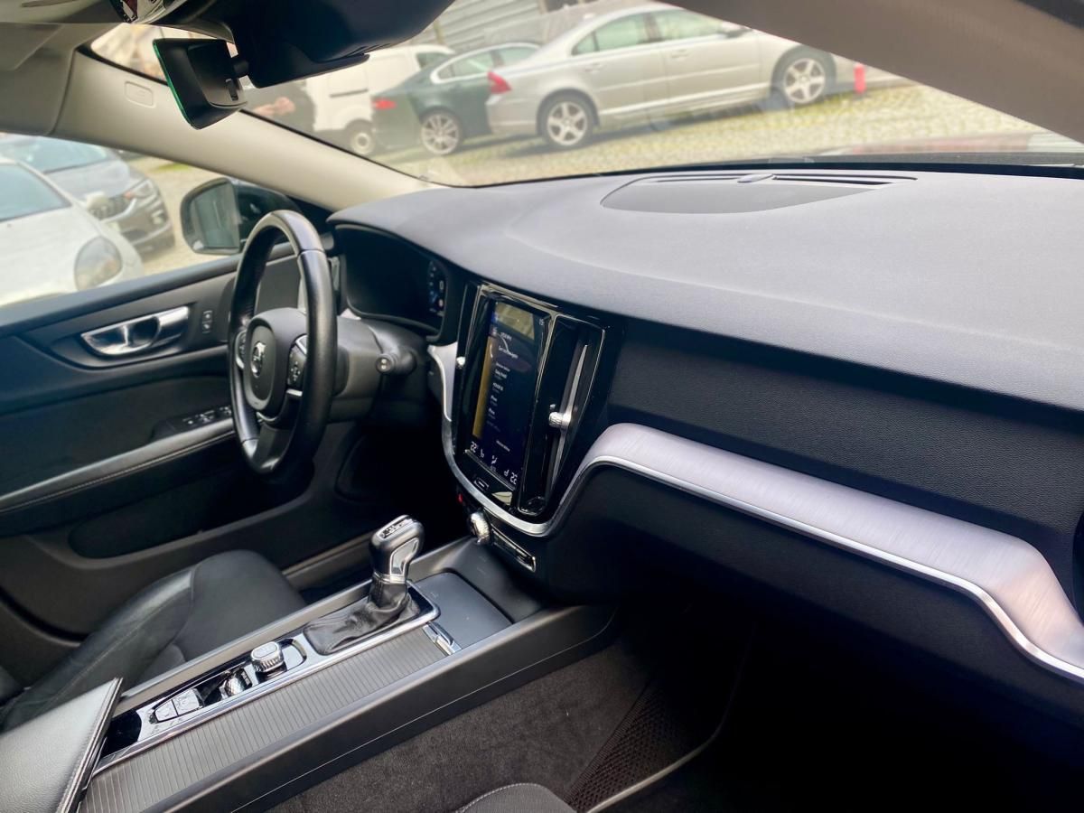 volvo-v60-2019-diesel-1969cc