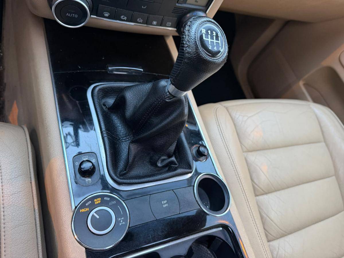 volkswagen-touareg-2005-diesel-2461cc