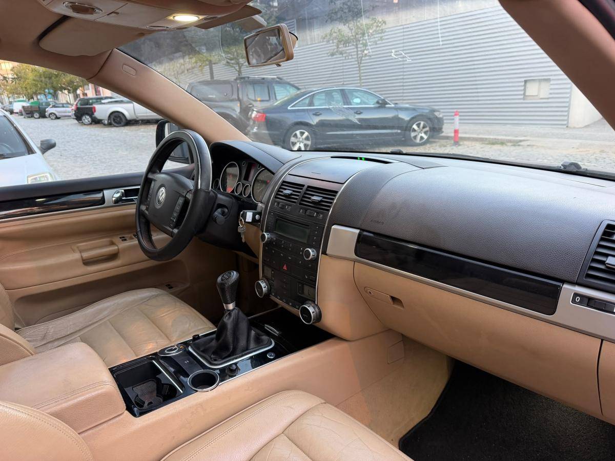 volkswagen-touareg-2005-diesel-2461cc