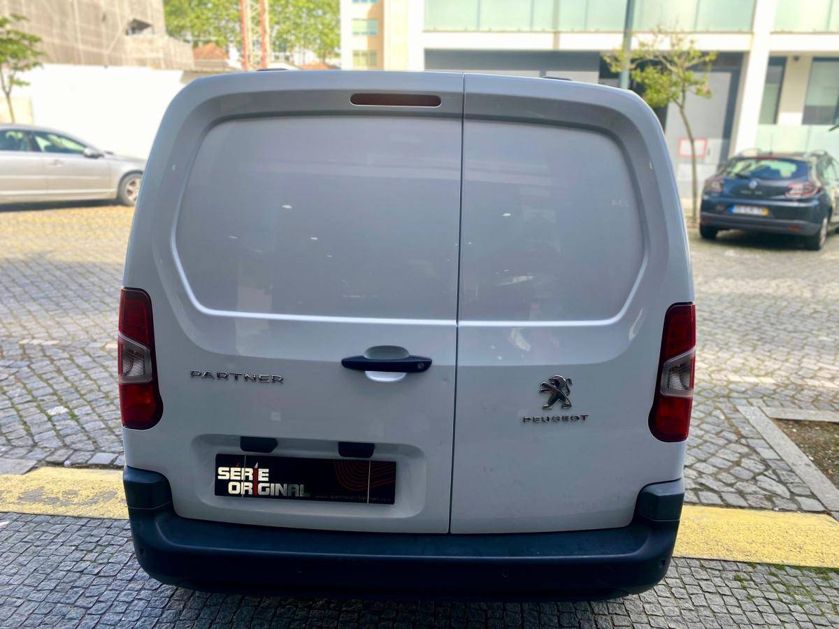 peugeot-partner-2022-diesel-1499cc