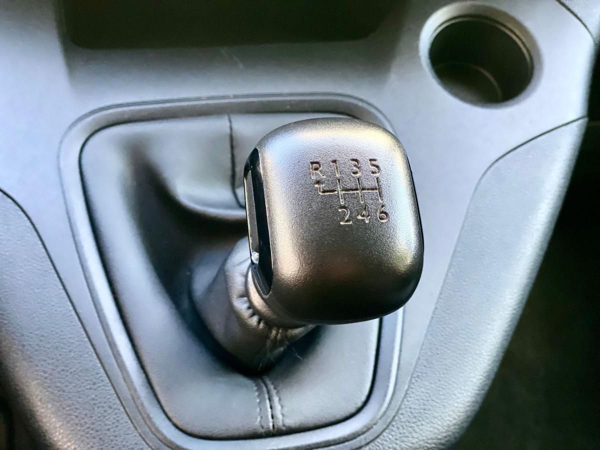 peugeot-partner-2022-diesel-1499cc