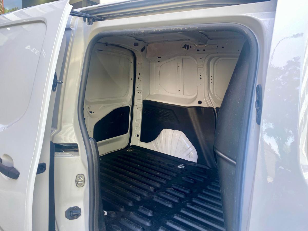 peugeot-partner-2022-diesel-1499cc