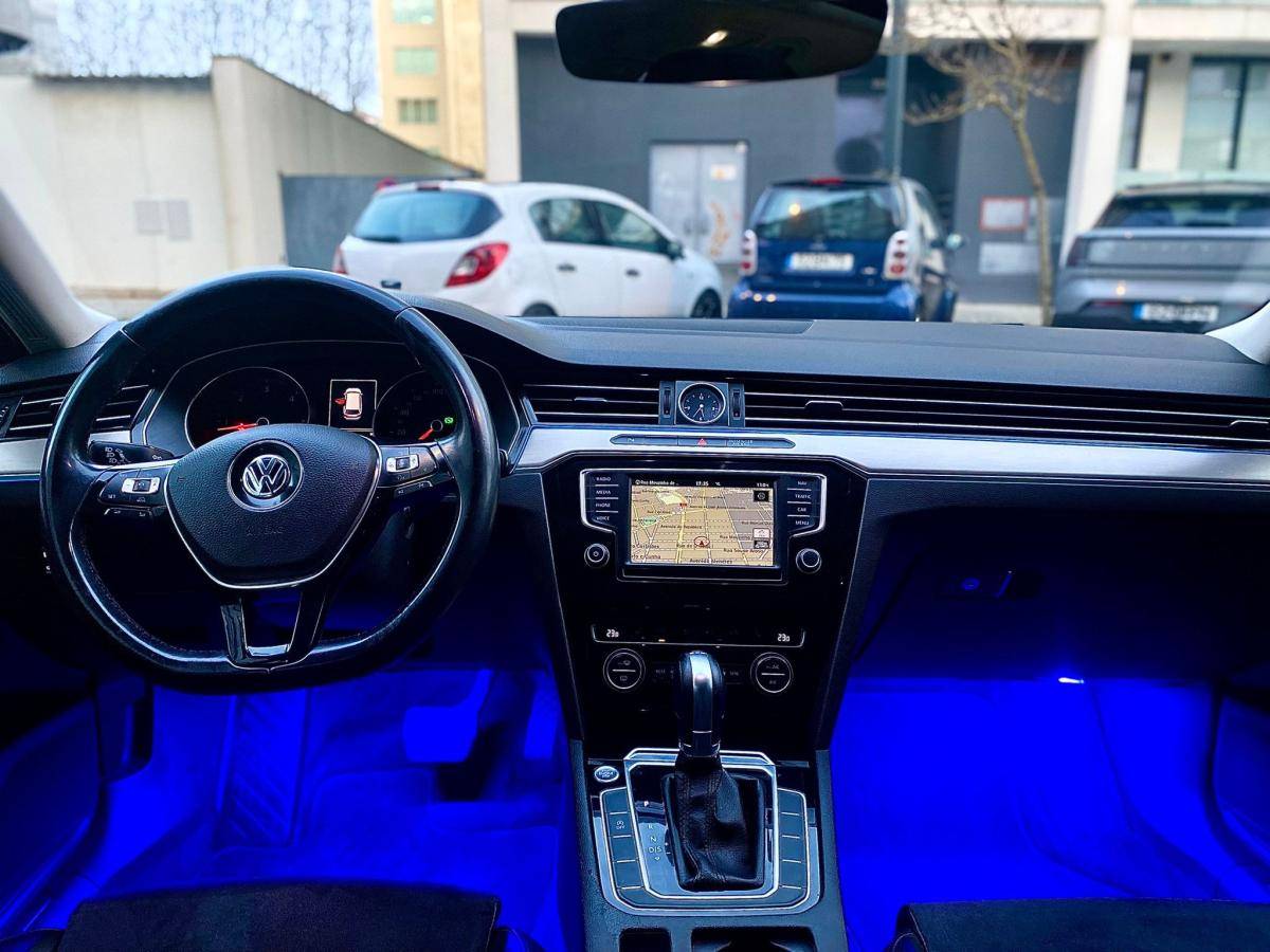 volkswagen-passat-variant-2015-diesel-1968cc