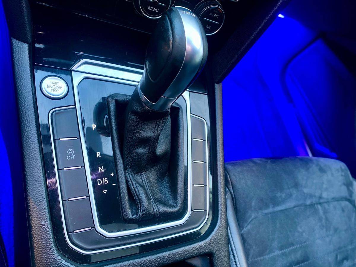 volkswagen-passat-variant-2015-diesel-1968cc