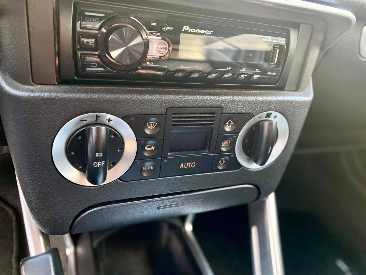 audi-tt-1999-gasolina-1781cc