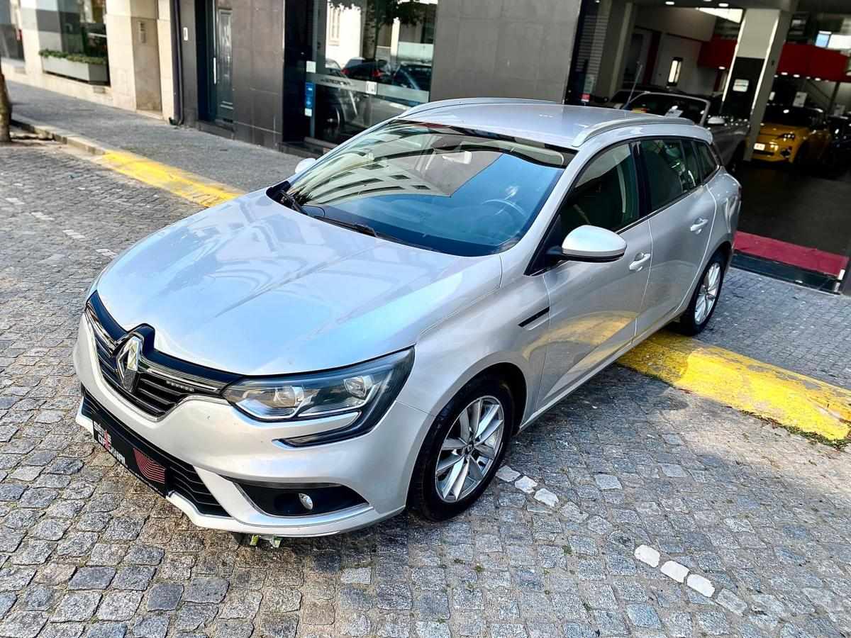 renault-megane-sport-tourer-2017-diesel-1461cc
