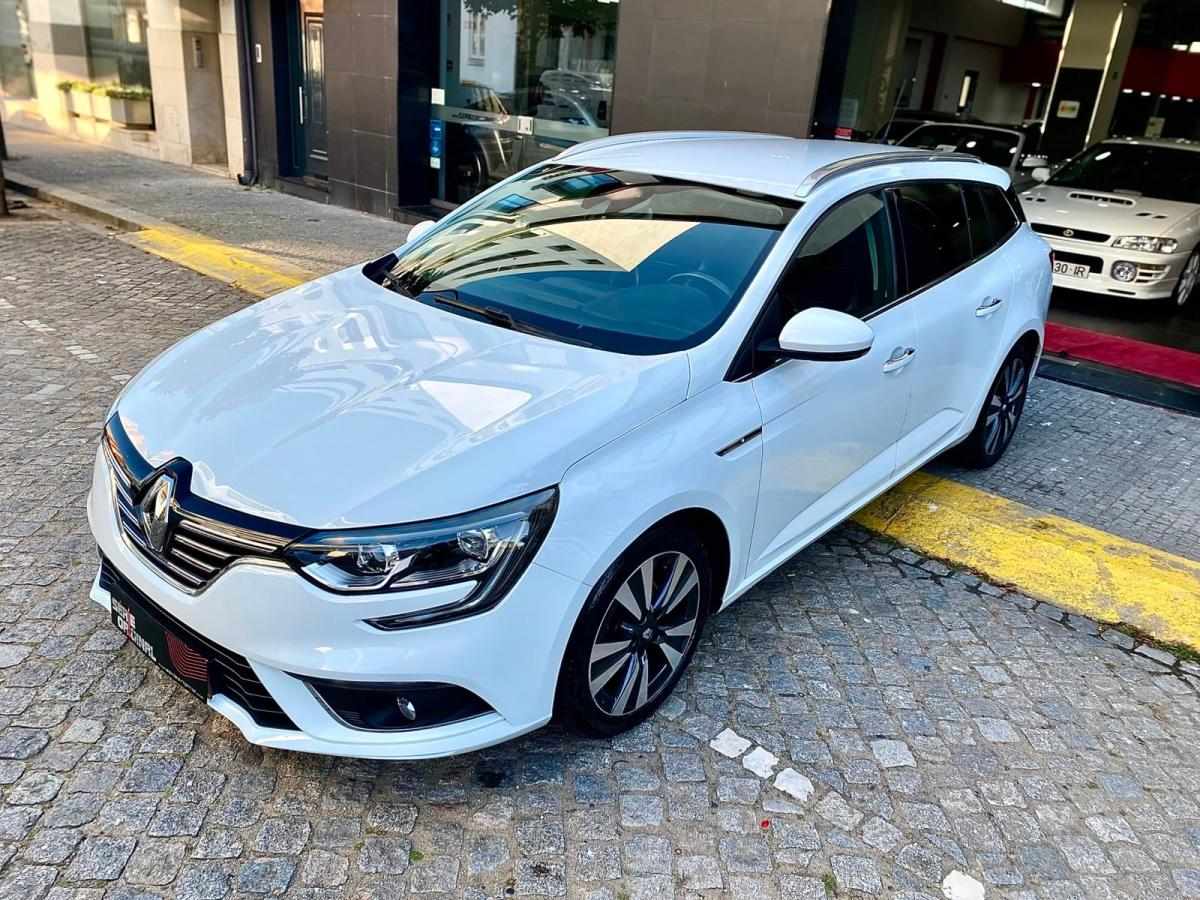 renault-megane-sport-tourer-2017-diesel-1461cc