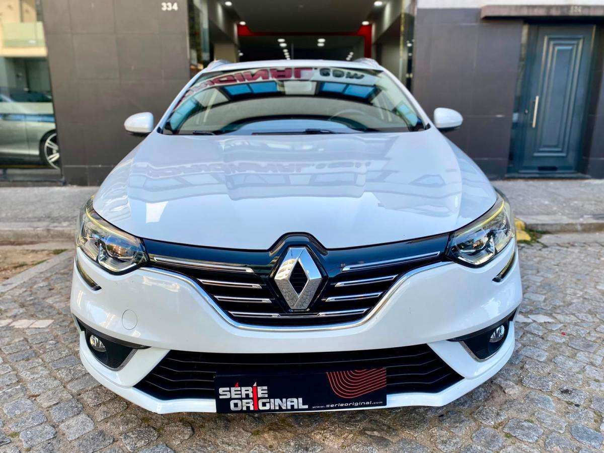 renault-megane-sport-tourer-2017-diesel-1461cc