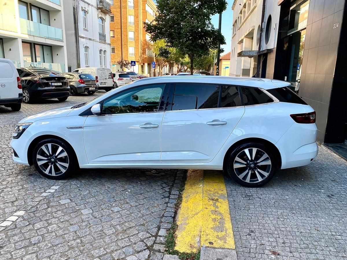 renault-megane-sport-tourer-2017-diesel-1461cc