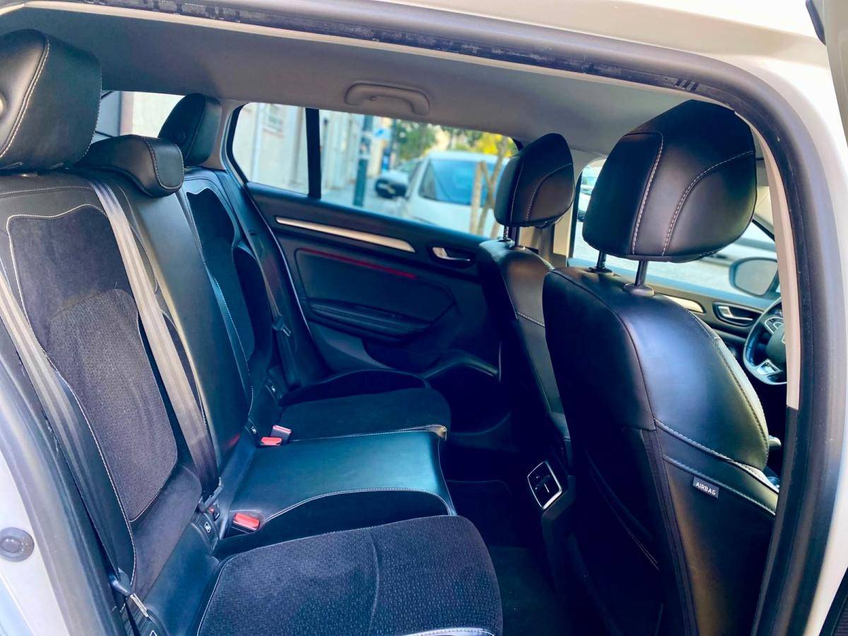 renault-megane-sport-tourer-2017-diesel-1461cc