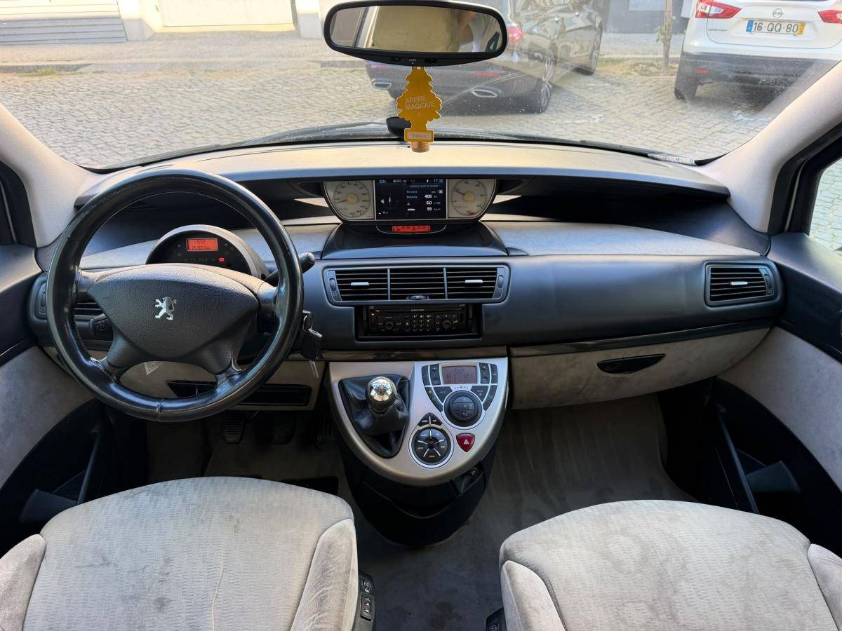 peugeot-807-2010-diesel-1997cc