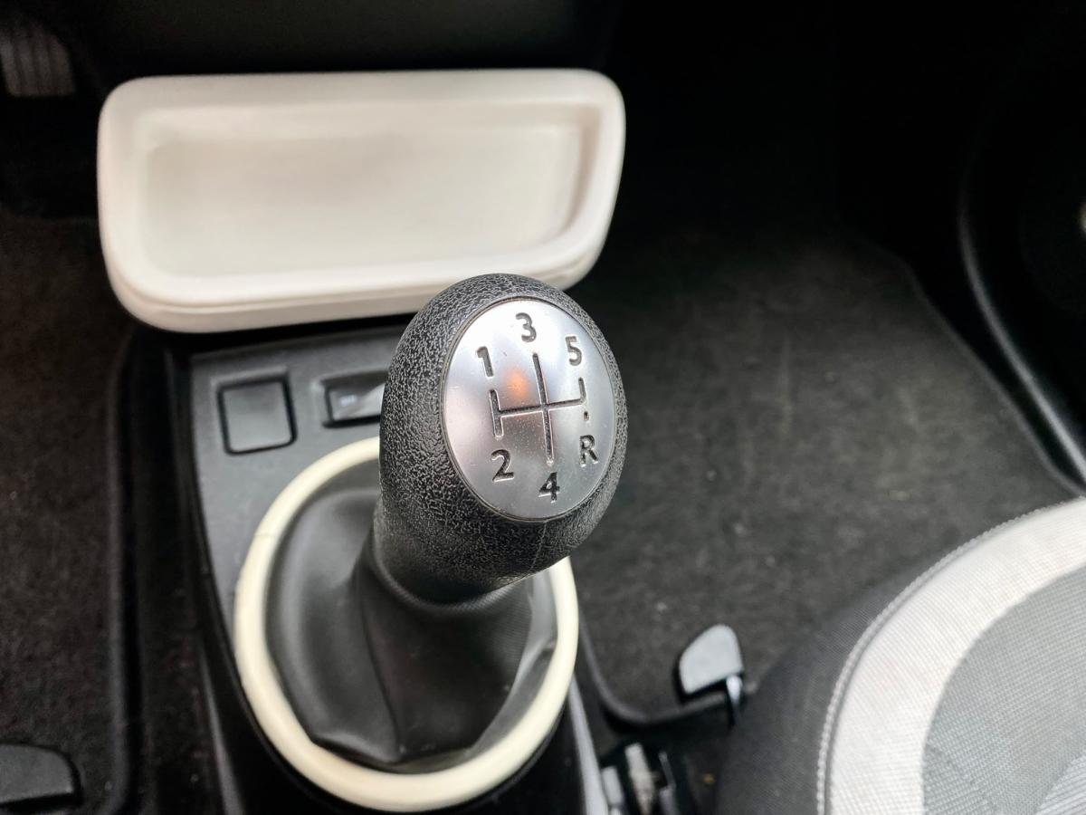renault-twingo-2016-gasolina-999cc