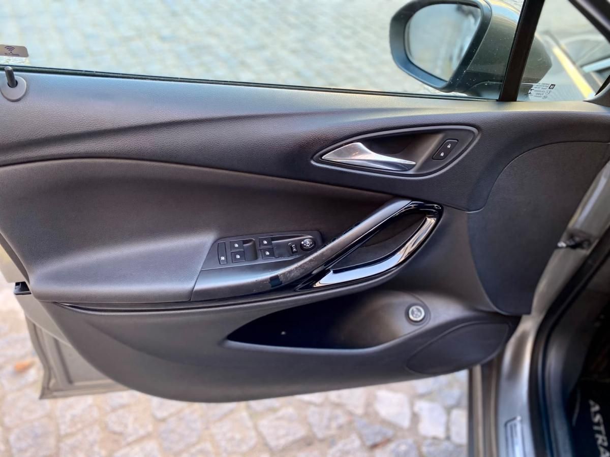 opel-astra-sport-tourer-2016-diesel-1598cc