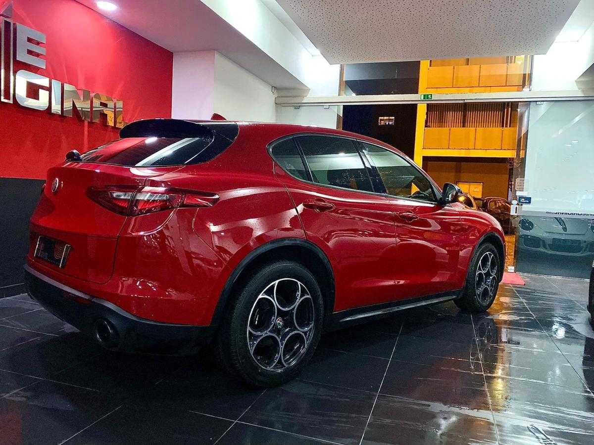 alfa-romeo-stelvio-2018-diesel-2143cc