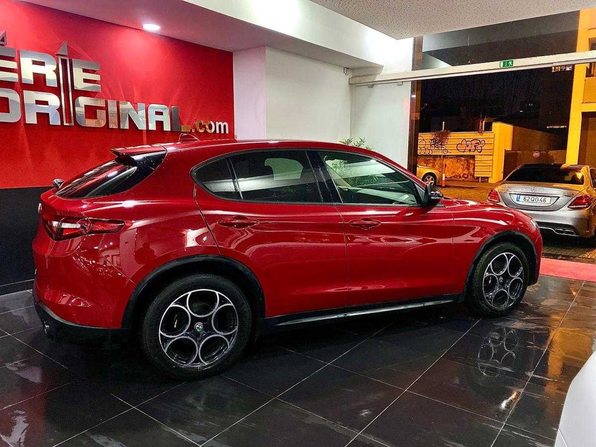 alfa-romeo-stelvio-2018-diesel-2143cc