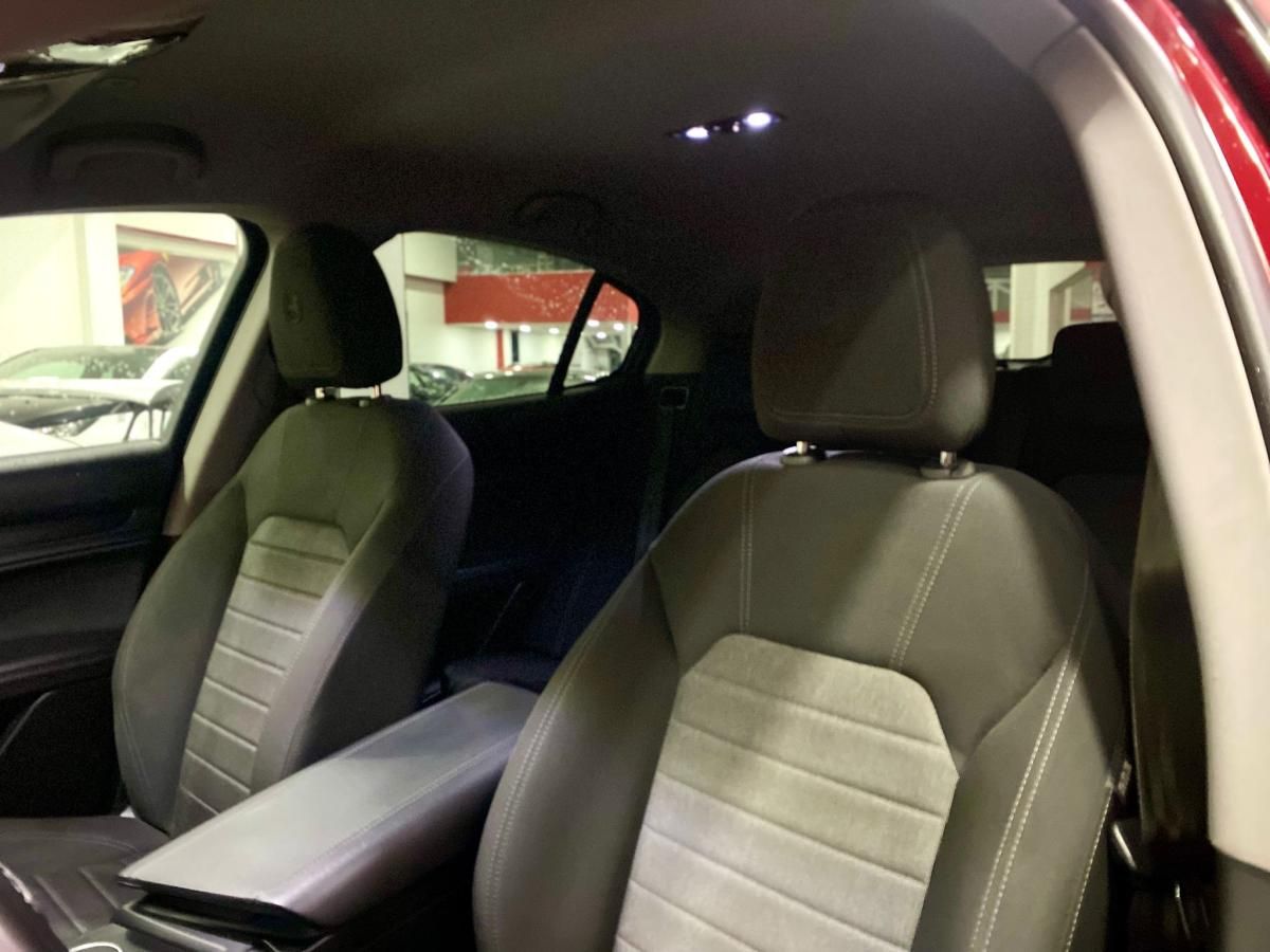alfa-romeo-stelvio-2018-diesel-2143cc