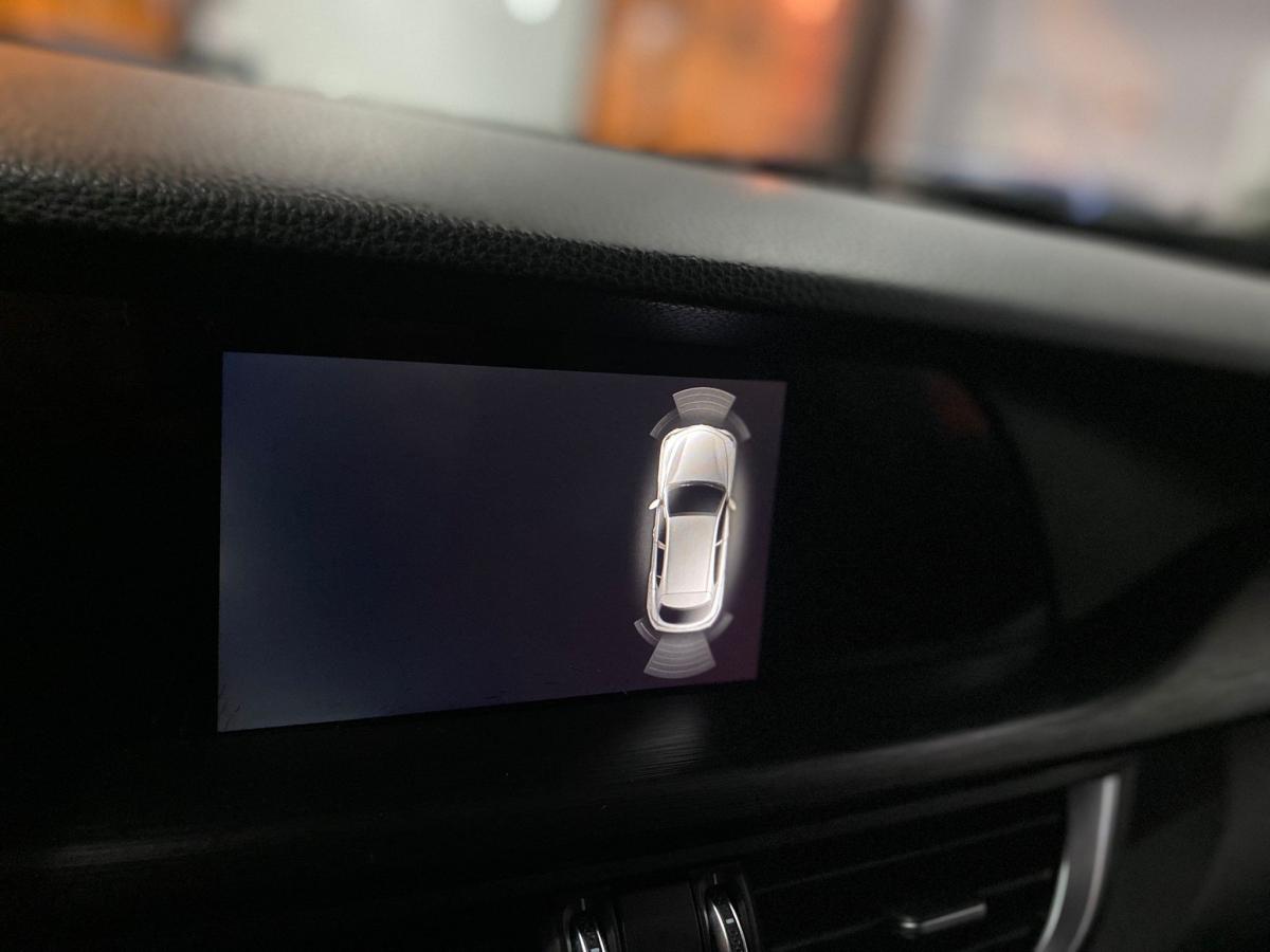 alfa-romeo-stelvio-2018-diesel-2143cc